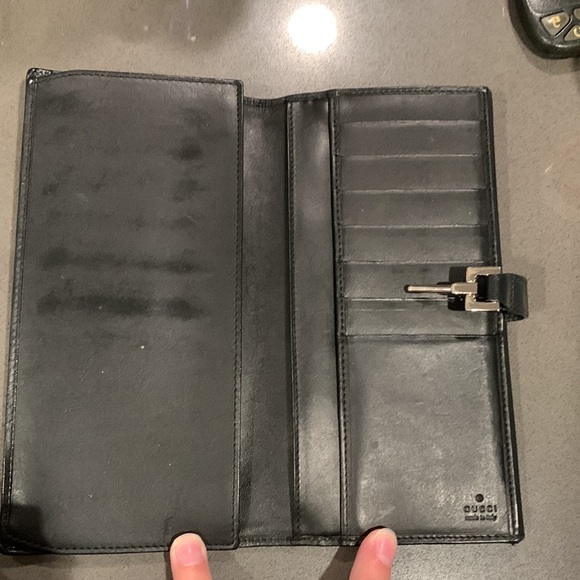 Set of Gucci monogram black shoulder purse w/ COA and Jackie wallet bundle. - Picture 5 of 14